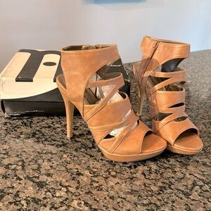 Michael Antonio river heeled open toe bootie NIB 9